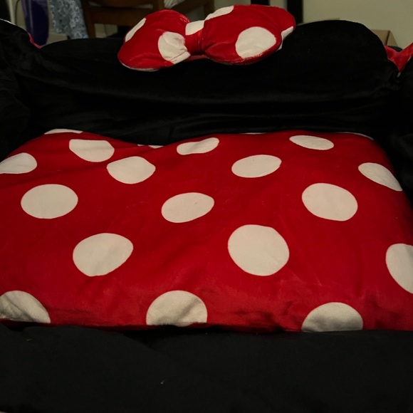 Pet Bed by Disney for a small dog